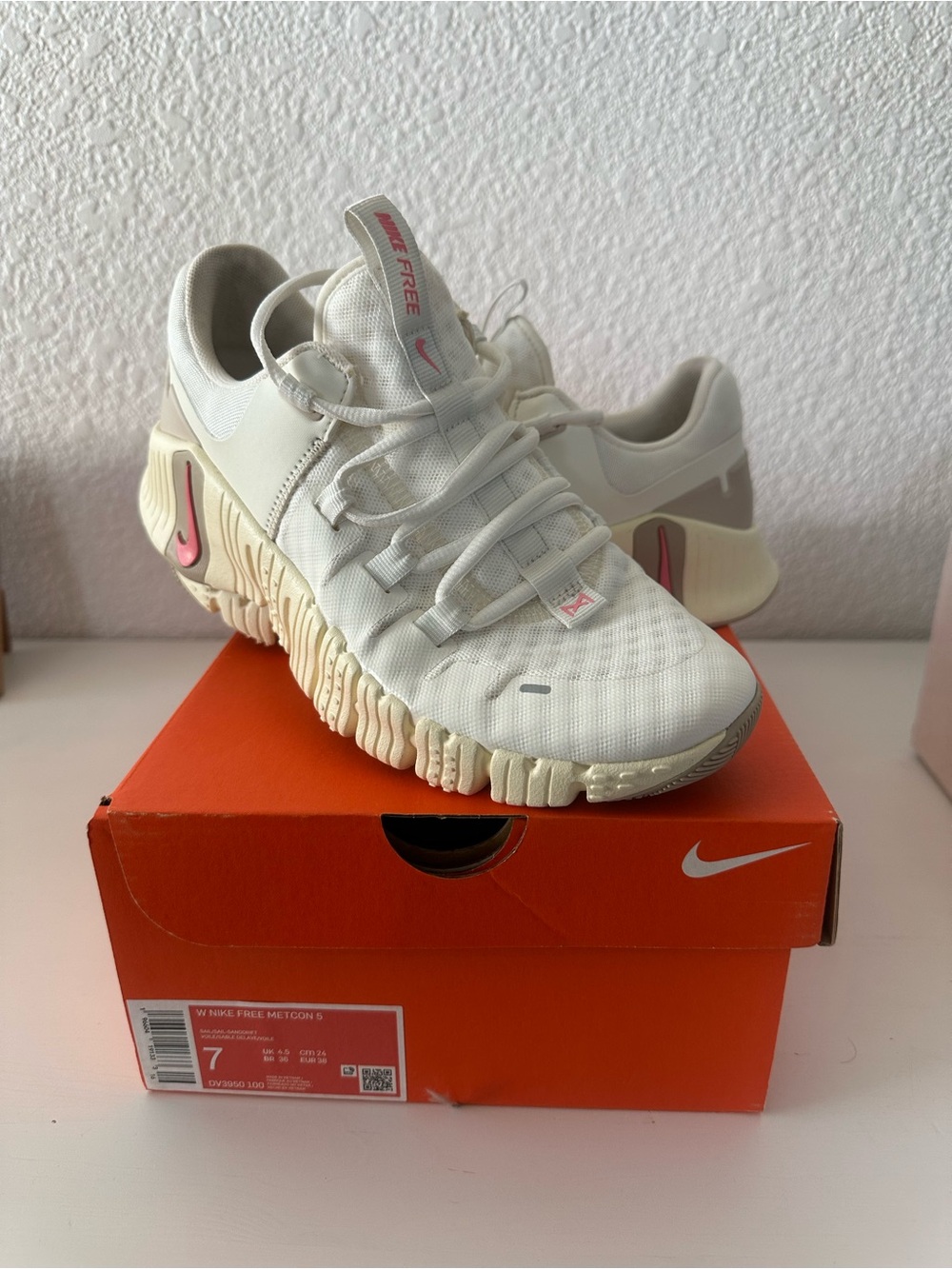 Nike Metcon Cream and Pink Sneakers